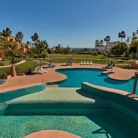 Sotoserena Golf & Sea Apartman *